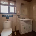 Bouscat - Still Rabbit - Hot Tub - Yorkshire * סלבי